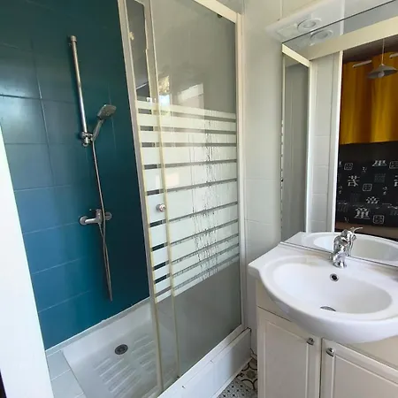 Apartament Calme Au Coeur De *